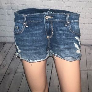 Hollister LowRise Dark Blue Jean shorts size w27